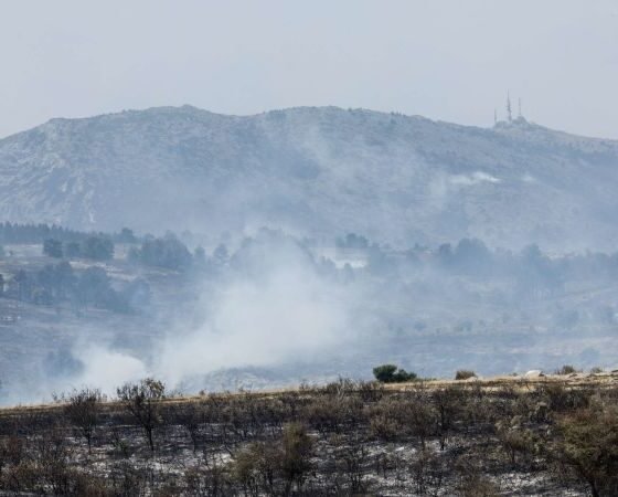 incendios forestales España — Humos y llamas de los incendios forestales que han provocado evacuaciones masivas en Francia y España. Foto de: CNN en Español
