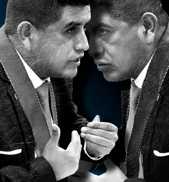 Joel Simon — Dos hombres con trajes y bandas presidenciales se miran de frente en una composición visual que simboliza la dualidad institucional. Foto de: IDL-Reporteros