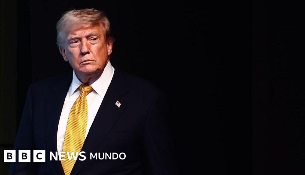 pago peajes Ormuz — Donald Trump aparece en una imagen que ilustra las dificultades políticas y diplomáticas de su gestión frente al conflicto con Irán. Foto de: Getty Images