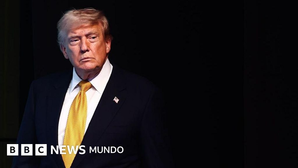 pago peajes Ormuz — Donald Trump aparece en una imagen que ilustra las dificultades políticas y diplomáticas de su gestión frente al conflicto con Irán. Foto de: Getty Images