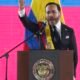 seguridad nacional — Gustavo Petro asume la presidencia de Colombia y declara que las opciones de diálogo contra el crimen organizado han terminado. Foto de: CNN en Español