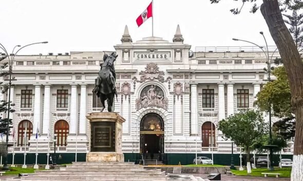 sustentación presupuesto — Fachada del Palacio Legislativo en Lima, donde el Congreso de la República sesionará para la sustentación del proyecto de presupuesto 2027. Foto de: El Peruano