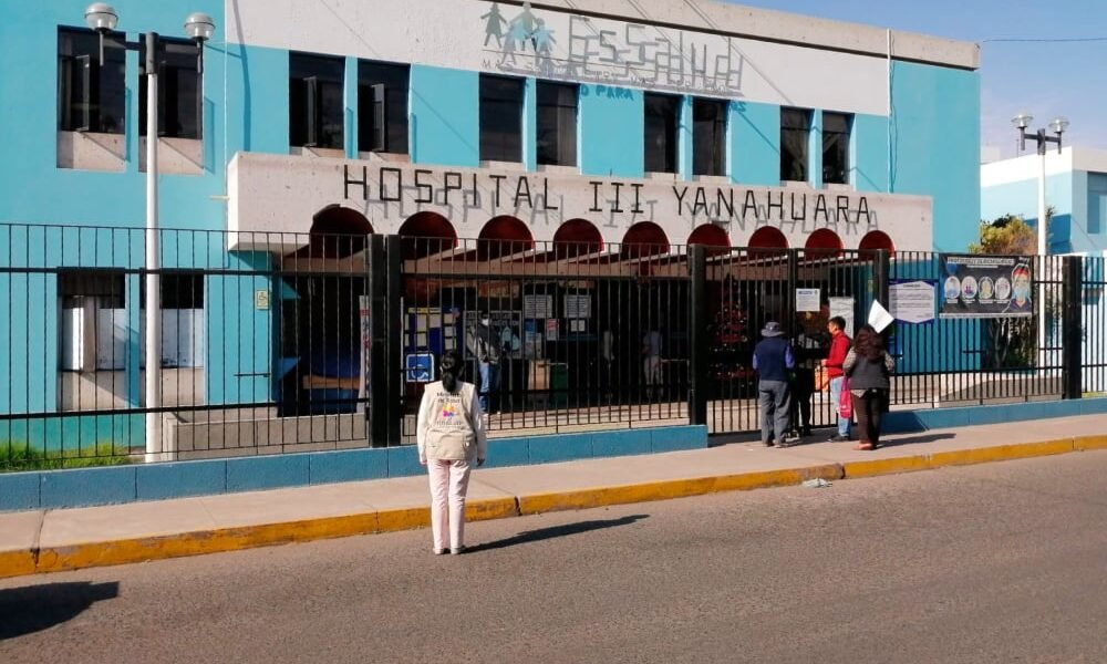 contrataciones EsSalud Arequipa — Fachada del Hospital III Yanahuara en Arequipa, donde se reportan irregularidades en la conformidad de compras de EsSalud. Foto de: El Búho