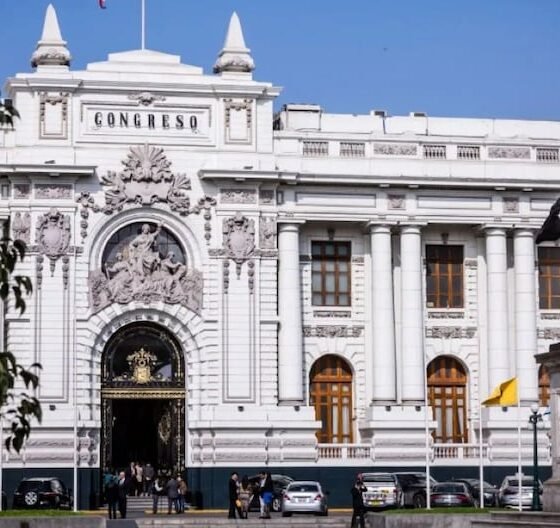 Gobierno remite acta — Fachada del Palacio del Congreso de la República en Lima, donde se remite el acta de la delegación de facultades. Foto de: Gestión