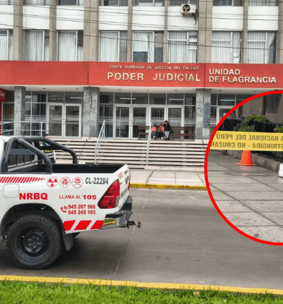 Personal de seguridad y una unidad de emergencia acordonan la zona exterior de la sede del Poder Judicial en el Callao. Foto de: Exitosa Noticias