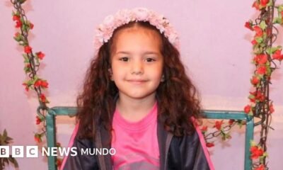 La niña Hind Rajab, cuya muerte en Gaza generó condena internacional, aparece sonriendo con una corona de flores. Foto de: Family/Reuters