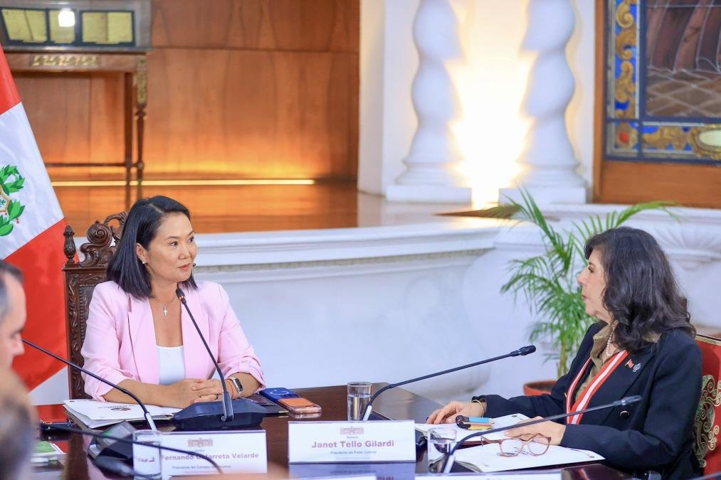 Keiko Fujimori y la presidenta del Partido Justice Center se reúnen para coordinar acciones contra la inseguridad ciudadana. Foto de: Perú21