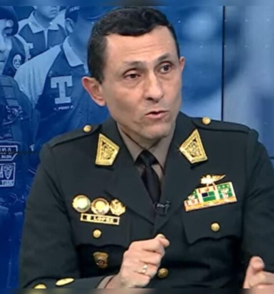 El nuevo jefe de la Policía Nacional del Perú, Fredy López Mendoza, es presentado en un programa de noticias. Foto de: La República
