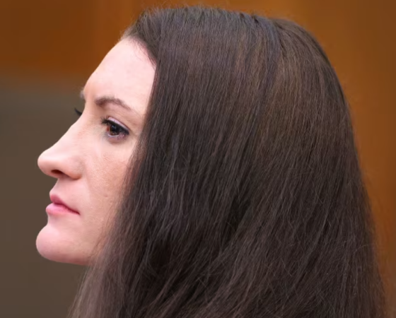 juicio Lindsay Clancy nulo — Lindsay Clancy durante el proceso judicial por el asesinato que fue declarado nulo por falta de un veredicto del jurado. Foto de: CNN en Español