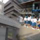 restablecimiento nota conducta Minedu — Estudiantes de secundaria se congregan frente a las instalaciones del Ministerio de Educación para el retorno de la nota de conducta. Foto de: Exitosa Noticias