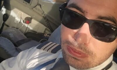 avión Flydubai — Un hombre con gafas de sol aparece en una toma de primer plano, presuntamente vinculado a un intento de secuestro de avión. Foto de: CNN en Español
